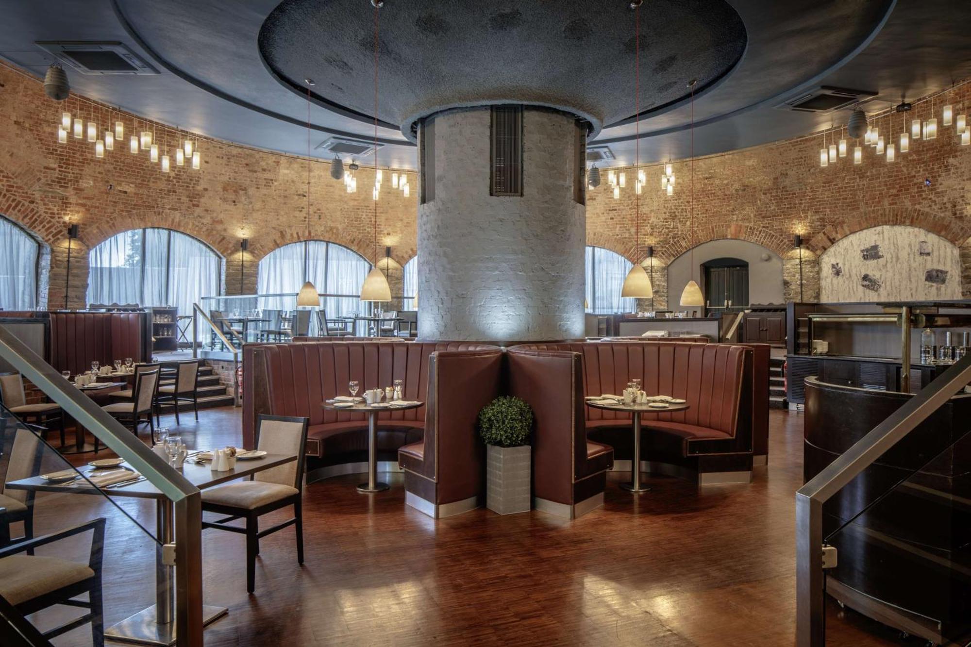 Doubletree By Hilton Bristol City Centre Esterno foto
