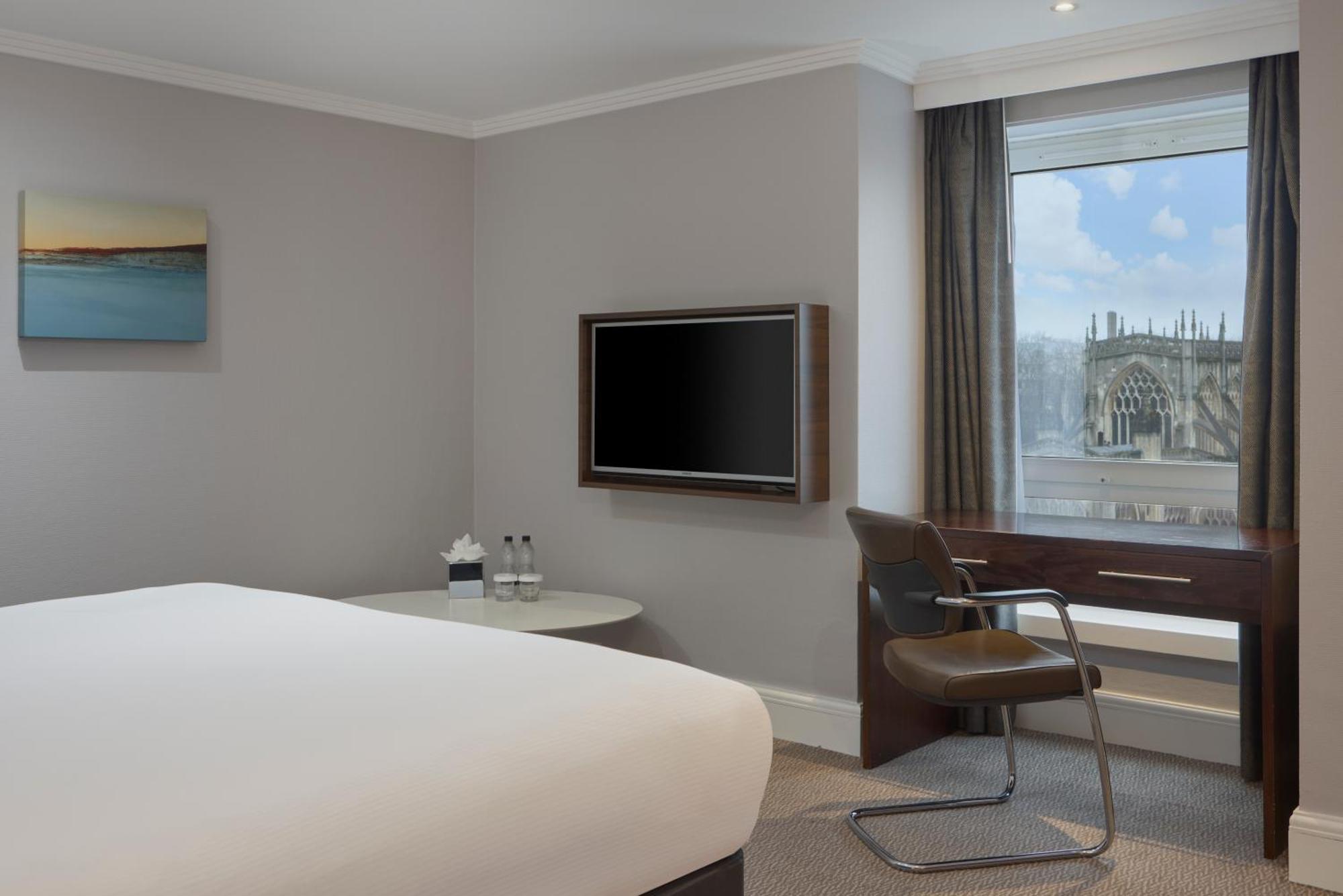 Doubletree By Hilton Bristol City Centre Esterno foto