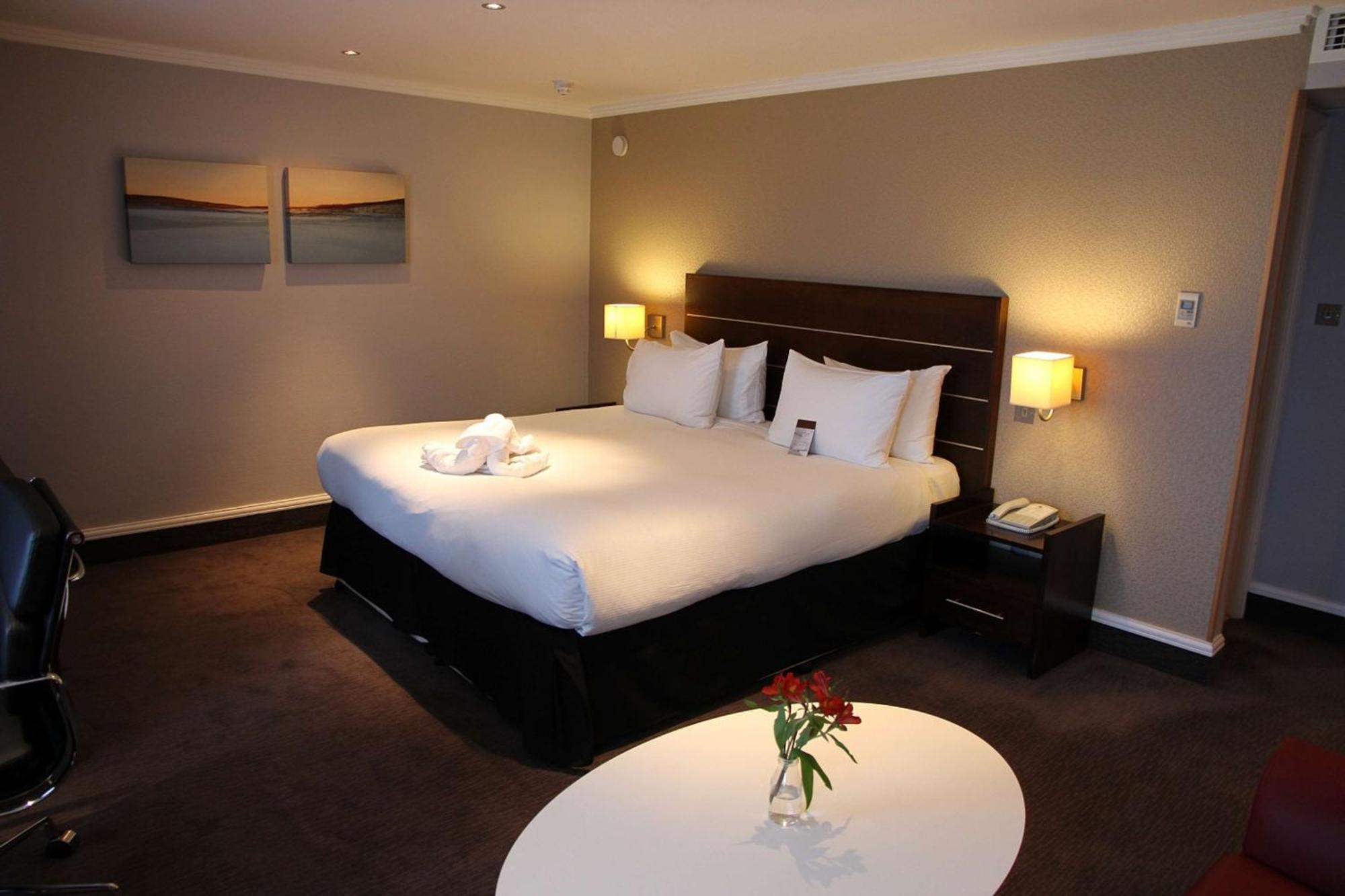 Doubletree By Hilton Bristol City Centre Esterno foto
