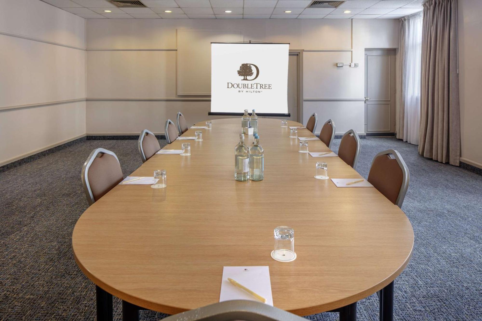 Doubletree By Hilton Bristol City Centre Esterno foto